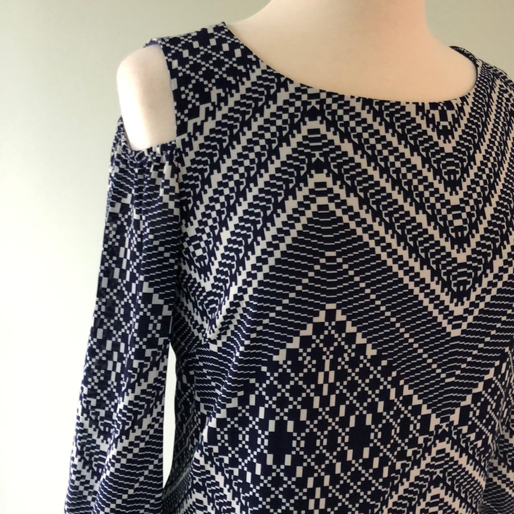 Cold Shoulder Patterned Dress - image 2